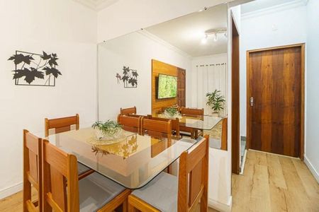 Casa à venda com 3 quartos, 130m² em Jardim Nosso Lar, São Paulo