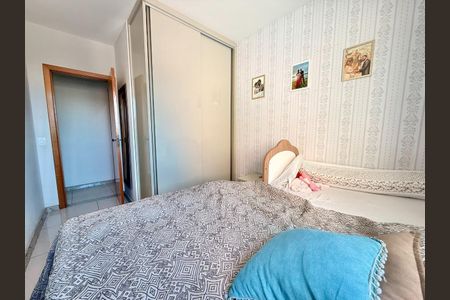 Casa à venda com 2 quartos, 115m² em Céu Azul, Belo Horizonte