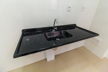 Apartamento para alugar com 33m², 2 quartos e sem vaga Apartamento para alugar com 33m², 2 quartos e sem vagaSala/Cozinha
