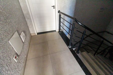 Apartamento para alugar com 33m², 2 quartos e sem vaga Apartamento para alugar com 33m², 2 quartos e sem vagaHall