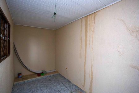 Casa à venda com 100m², 4 quartos e 2 vagasQuarto 4