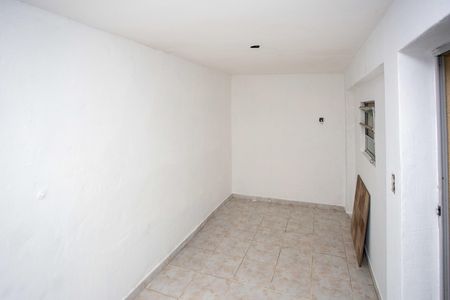 Casa à venda com 100m², 4 quartos e 2 vagasQuarto de Serviço