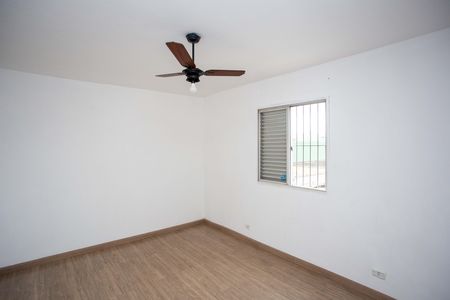 Casa à venda com 100m², 4 quartos e 2 vagasQuarto 1