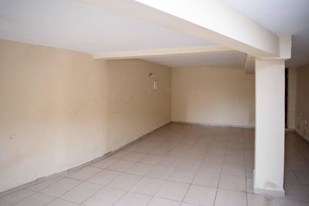 Casa à venda com 100m², 4 quartos e 2 vagasGaragem