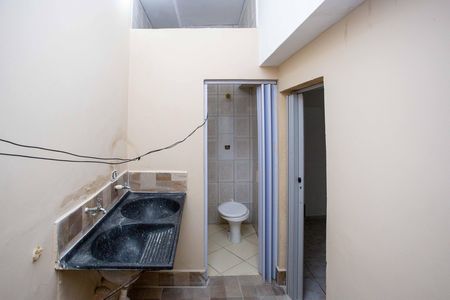 Casa à venda com 100m², 4 quartos e 2 vagasÁrea de Serviço