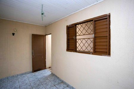 Casa à venda com 100m², 4 quartos e 2 vagasQuarto 4