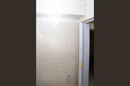 Casa à venda com 100m², 4 quartos e 2 vagasBanheiro de serviço
