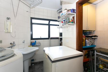 Apartamento à venda com 93m², 3 quartos e 1 vaga Apartamento à venda com 93m², 3 quartos e 1 vagaÁrea de Serviço