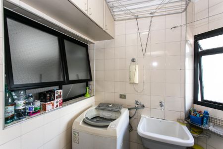 Apartamento à venda com 93m², 3 quartos e 1 vaga Apartamento à venda com 93m², 3 quartos e 1 vagaÁrea de Serviço