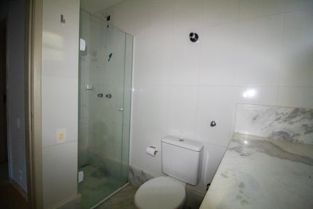 Apartamento para alugar com 140m², 3 quartos e 2 vagas Apartamento para alugar com 140m², 3 quartos e 2 vagasBanheiro Social