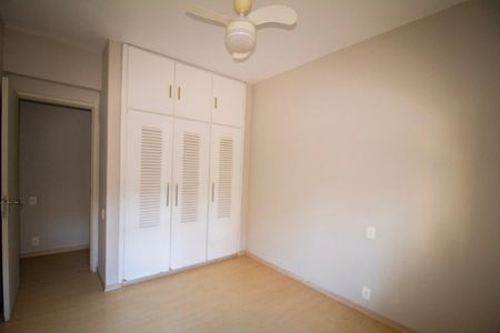 Apartamento para alugar com 140m², 3 quartos e 2 vagas Apartamento para alugar com 140m², 3 quartos e 2 vagasQuarto 02