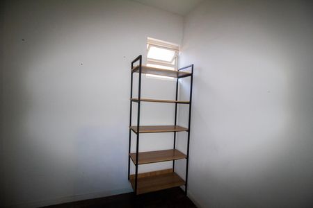 Quarto de Serviço de apartamento para alugar com 3 quartos, 140m² em Santa Lúcia, Belo Horizonte