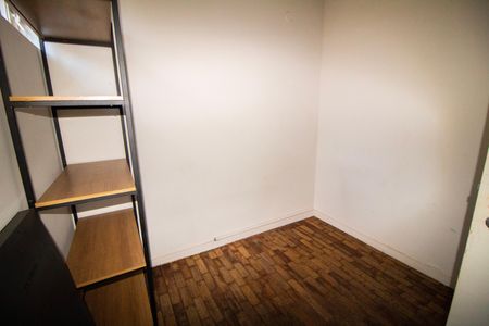 Apartamento para alugar com 140m², 3 quartos e 2 vagas Apartamento para alugar com 140m², 3 quartos e 2 vagasQuarto de Serviço