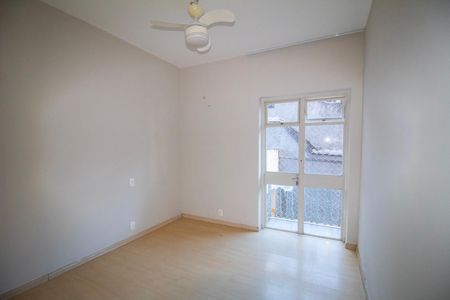 Apartamento para alugar com 140m², 3 quartos e 2 vagas Apartamento para alugar com 140m², 3 quartos e 2 vagasQuarto 02