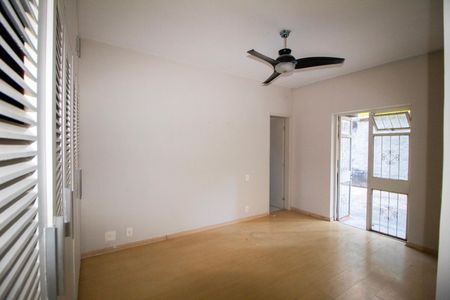 Apartamento para alugar com 140m², 3 quartos e 2 vagas Apartamento para alugar com 140m², 3 quartos e 2 vagasQuarto 03- Suite