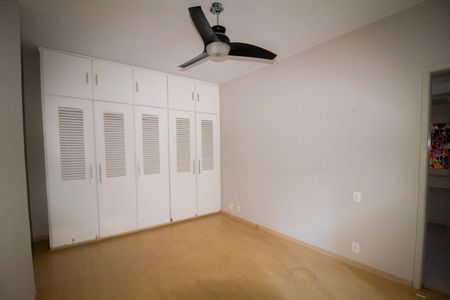 Apartamento para alugar com 140m², 3 quartos e 2 vagas Apartamento para alugar com 140m², 3 quartos e 2 vagasQuarto 03- Suite