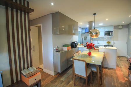 Apartamento para alugar com 85m², 2 quartos e 2 vagas