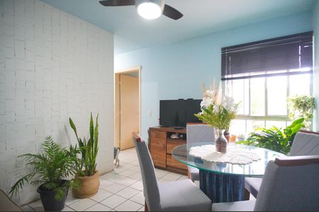Sala de apartamento à venda com 2 quartos, 48m² em Rondônia, Novo Hamburgo