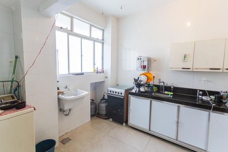 Cozinha de apartamento à venda com 3 quartos, 100m² em Centro, Belo Horizonte