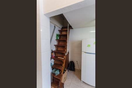 Escada de Acesso ao Sotão de apartamento à venda com 3 quartos, 100m² em Centro, Belo Horizonte