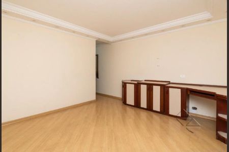 Casa à venda com 4 quartos, 300m² em Cambuci, São Paulo
