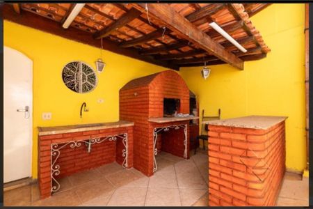 Casa à venda com 4 quartos, 300m² em Cambuci, São Paulo