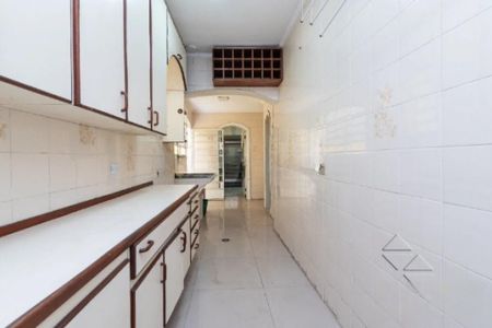 Casa à venda com 4 quartos, 300m² em Cambuci, São Paulo