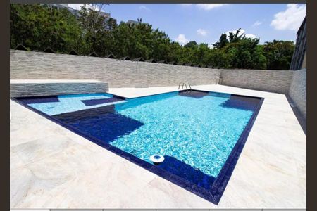 Apartamento à venda com 2 quartos, 50m² em Centro, Jundiaí