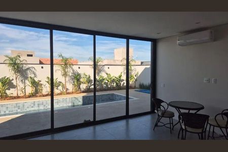 Casa à venda com 4 quartos, 420m² em Lot. Residencial Arborais, Campinas