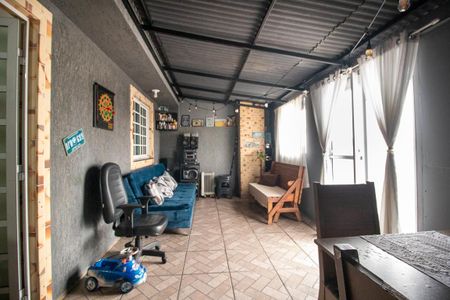 Casa à venda com 410m², 4 quartos e 8 vagas Casa à venda com 410m², 4 quartos e 8 vagasÁrea comum