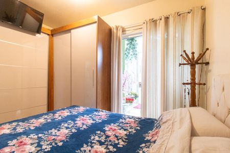 Casa à venda com 410m², 4 quartos e 8 vagas Casa à venda com 410m², 4 quartos e 8 vagasQuarto 1 Suite