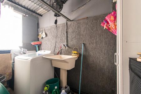 Casa à venda com 410m², 4 quartos e 8 vagas Casa à venda com 410m², 4 quartos e 8 vagasÁrea de Serviço