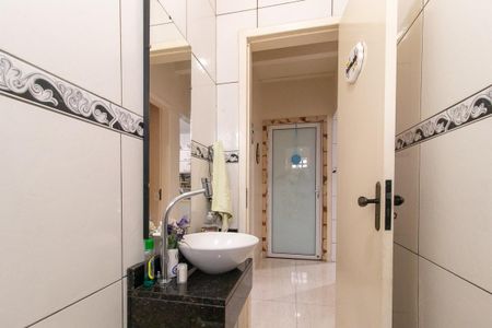 Casa à venda com 410m², 4 quartos e 8 vagas Casa à venda com 410m², 4 quartos e 8 vagasLavabo