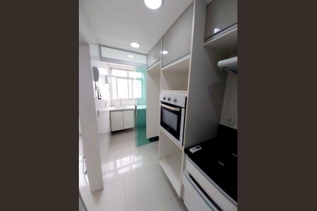 Cozinha de apartamento à venda com 2 quartos, 60m² em São Lourenço, Niterói