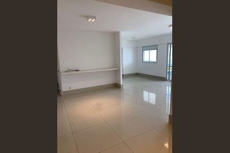 Apartamento à venda com 151m², 3 quartos e 2 vagas