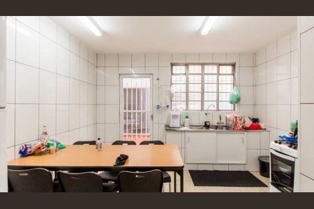 Casa à venda com 4 quartos, 170m² em Vila Mariana, São Paulo