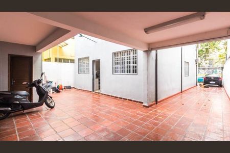 Casa à venda com 170m², 4 quartos e 5 vagas