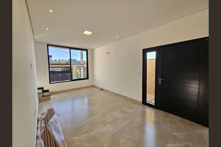Casa à venda com 3 quartos, 130m² em Villas Do Jaguari, Santana de Parnaíba