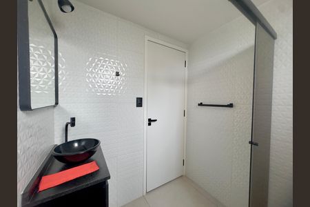 Apartamento para alugar com 68m², 2 quartos e 1 vaga Apartamento para alugar com 68m², 2 quartos e 1 vagaBanheiro