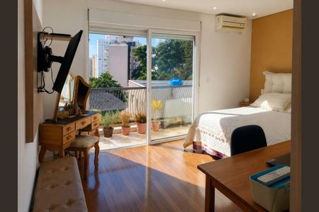 Casa à venda com 6 quartos, 560m² em Vila Mariana, São Paulo
