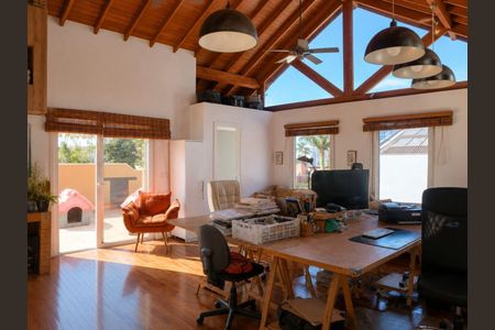 Casa à venda com 560m², 6 quartos e 8 vagas