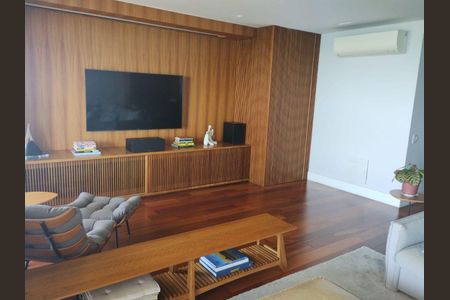Apartamento à venda com 160m², 3 quartos e 3 vagas