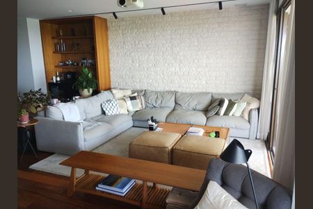 Apartamento à venda com 160m², 3 quartos e 3 vagas