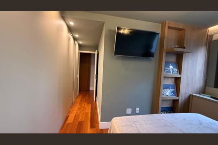 Apartamento à venda com 160m², 3 quartos e 3 vagas