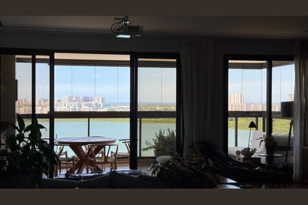 Apartamento à venda com 160m², 3 quartos e 3 vagas