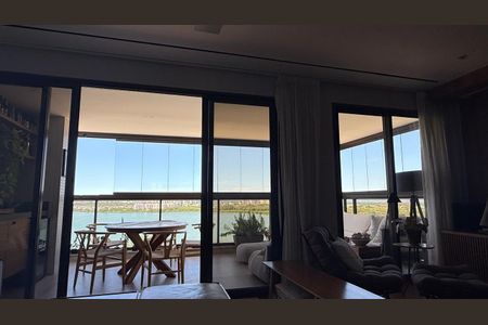 Apartamento à venda com 160m², 3 quartos e 3 vagas