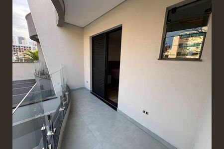 Casa à venda com 230m², 3 quartos e 4 vagas