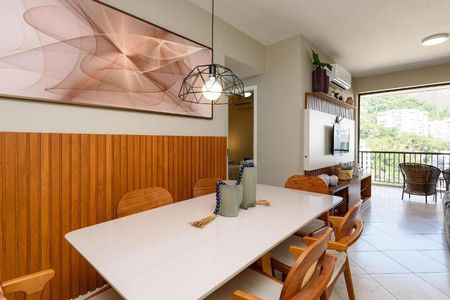 Apartamento à venda com 104m², 2 quartos e 1 vaga Apartamento à venda com 104m², 2 quartos e 1 vagaSala de Jantar