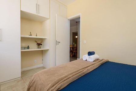 Apartamento à venda com 104m², 2 quartos e 1 vaga Apartamento à venda com 104m², 2 quartos e 1 vagaQuarto
