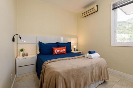 Apartamento à venda com 104m², 2 quartos e 1 vaga Apartamento à venda com 104m², 2 quartos e 1 vagaQuarto